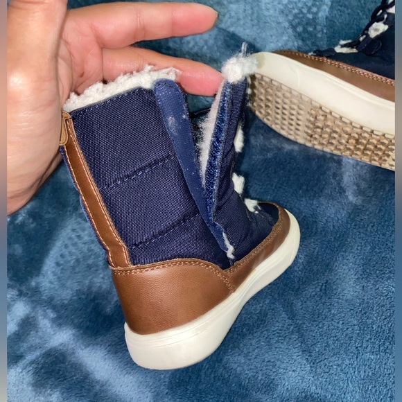 Old Navy Boots toddler size 7 - Picture 5 of 8